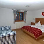 Alpenferienwohnung Strickner *