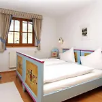Alpenferienwohnung Strickner Apartamento *