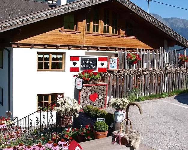 شقة Alpenferienwohnung Strickner *