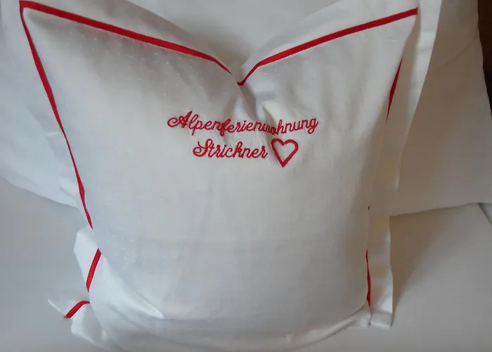 Alpenferienwohnung Strickner * نيوستيف ام ستوبيتا