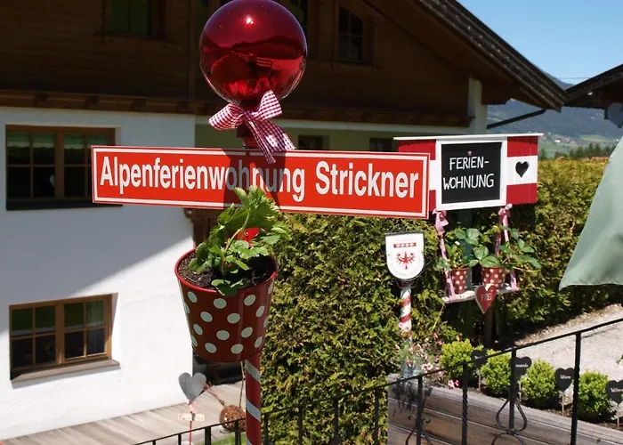 Alpenferienwohnung Strickner شقة